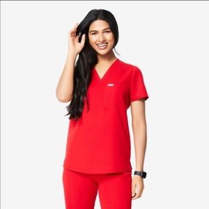 NWT Women’s Red Figs (Catarina/Livingston)- Small